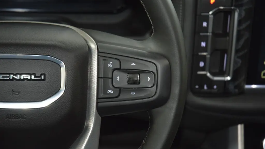 2024 GMC Yukon XL Denali