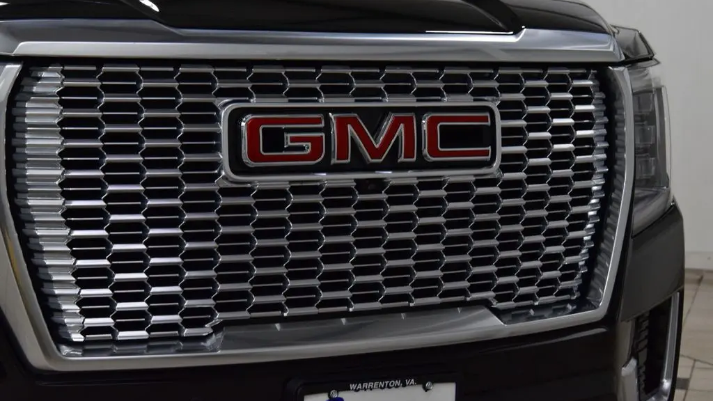 2024 GMC Yukon XL Denali