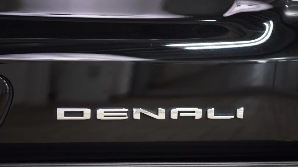 2024 GMC Yukon XL Denali