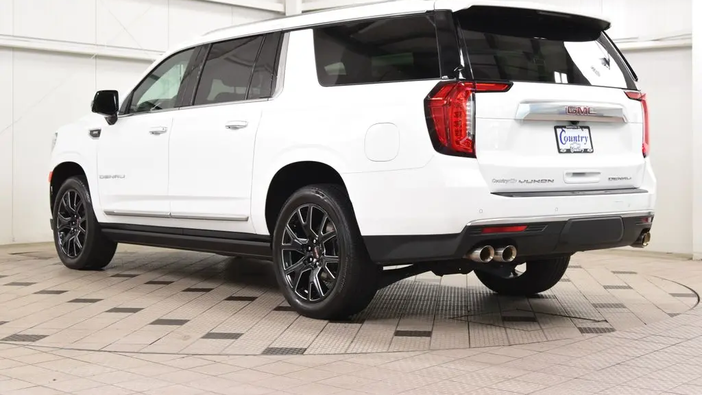 2024 GMC Yukon XL Denali