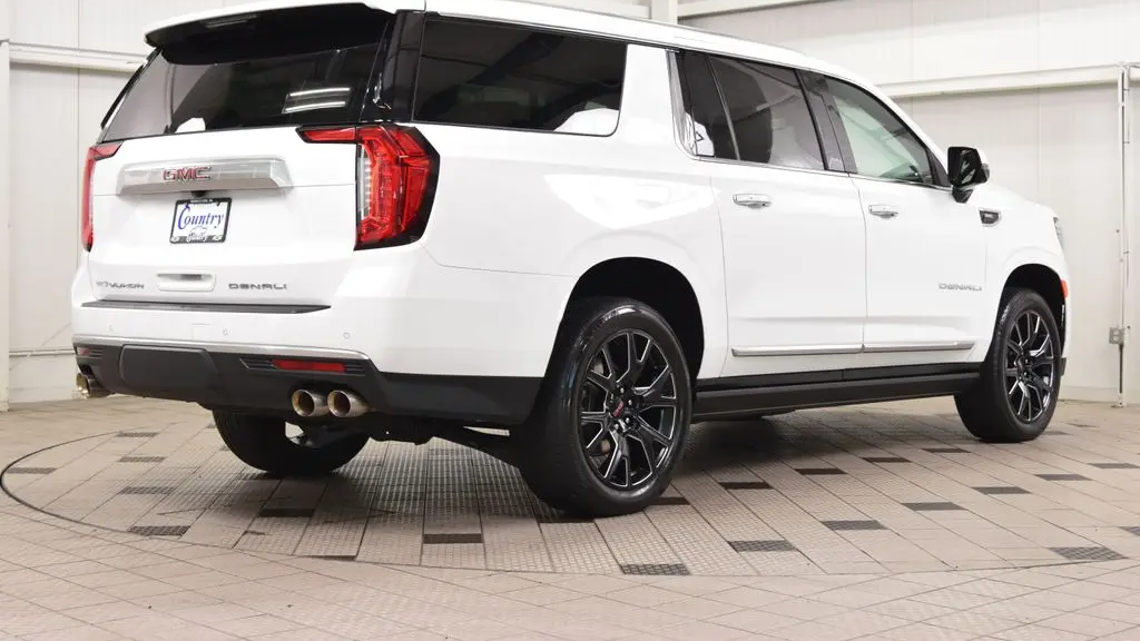 2024 GMC Yukon XL Denali