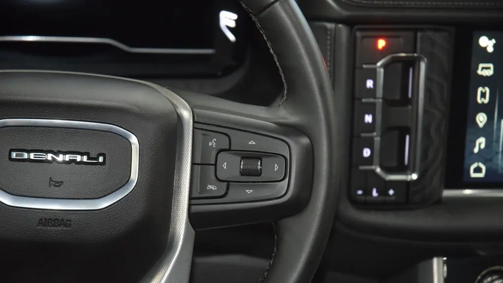 2024 GMC Yukon XL Denali