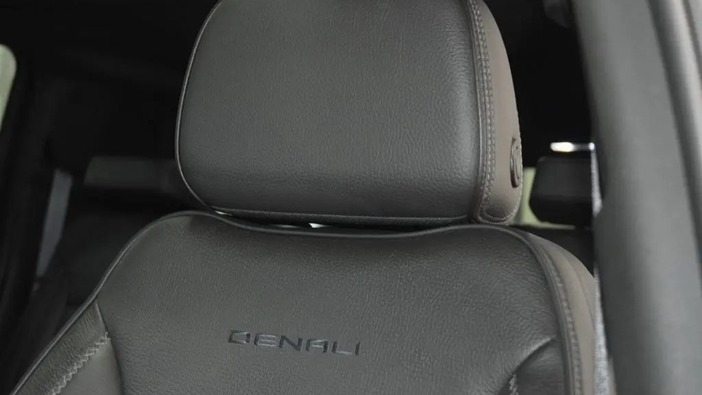 2024 GMC Yukon XL Denali