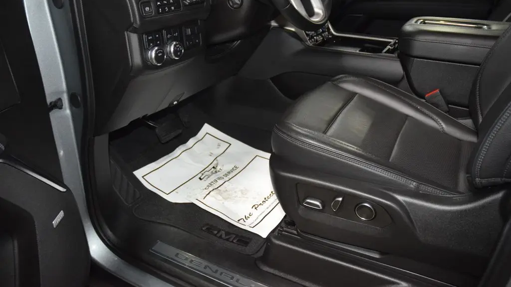 2024 GMC Yukon XL Denali