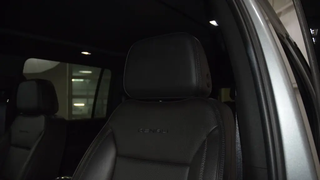 2024 GMC Yukon XL Denali