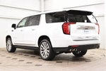 2023 Yukon XL Thumbnail 6