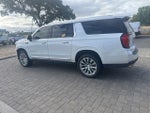 2024 Yukon XL Thumbnail 3