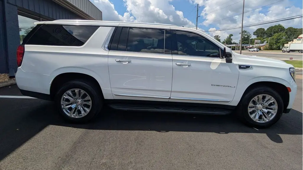 2022 GMC Yukon XL Denali