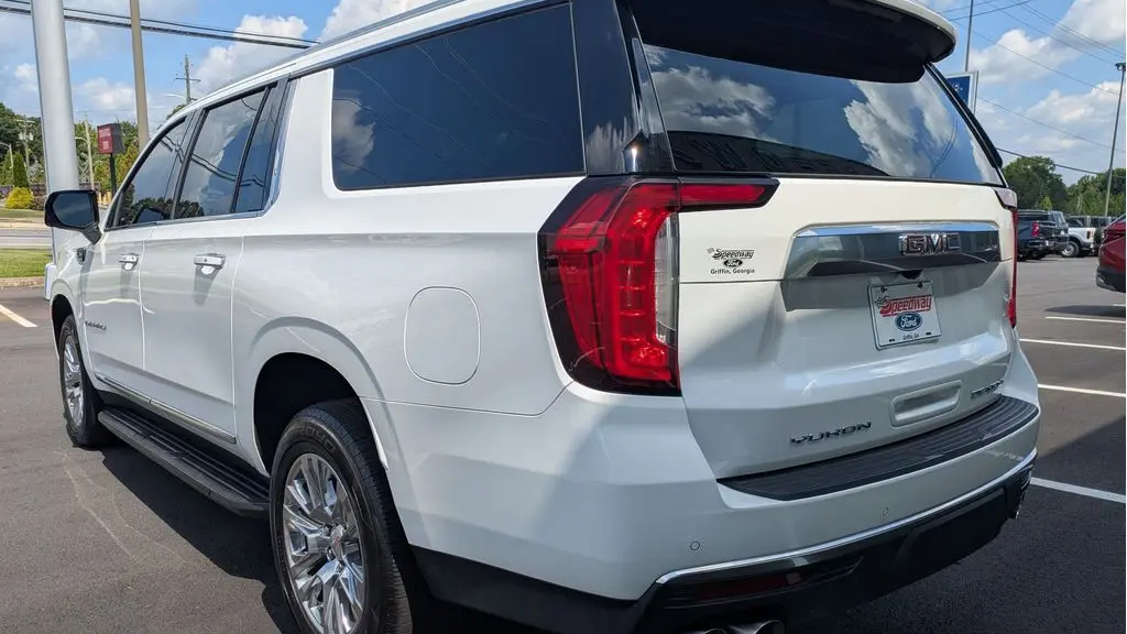 2022 GMC Yukon XL Denali