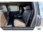 2022 Yukon XL Thumbnail 19