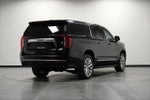 2024 Yukon XL Thumbnail 4