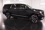 2024 Yukon XL Thumbnail 8