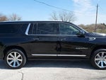 2022 Yukon XL Thumbnail 2