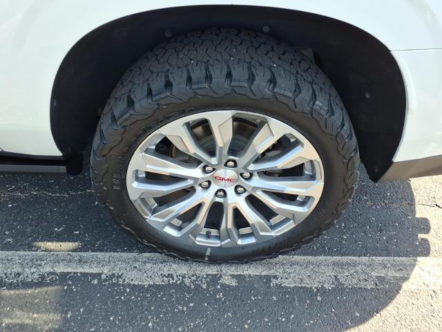 2022 GMC Yukon - $45,500