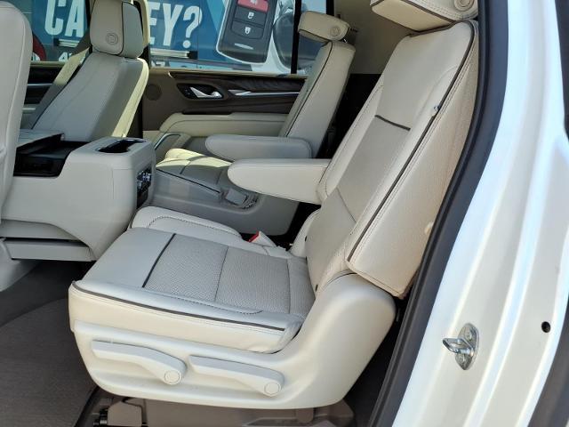2022 GMC Yukon - $45,500