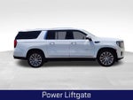 2022 Yukon XL Thumbnail 11