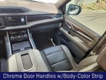 2022 Yukon XL Thumbnail 15