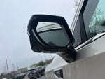 2022 Yukon XL Thumbnail 39