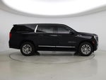 2021 Yukon XL Thumbnail 7