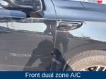 2022 Yukon XL Thumbnail 12