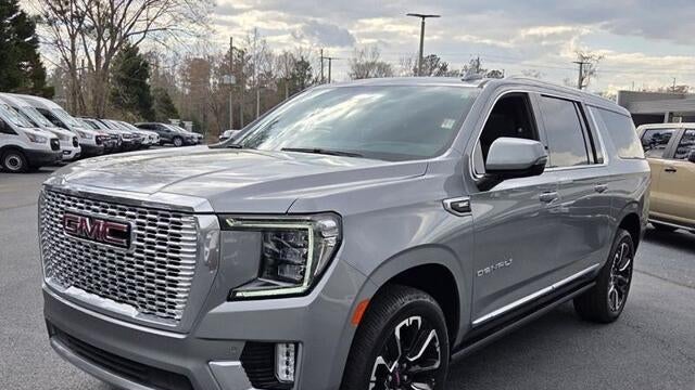 2023 GMC Yukon XL Denali