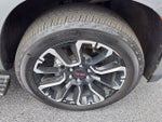 2023 Yukon XL Thumbnail 19