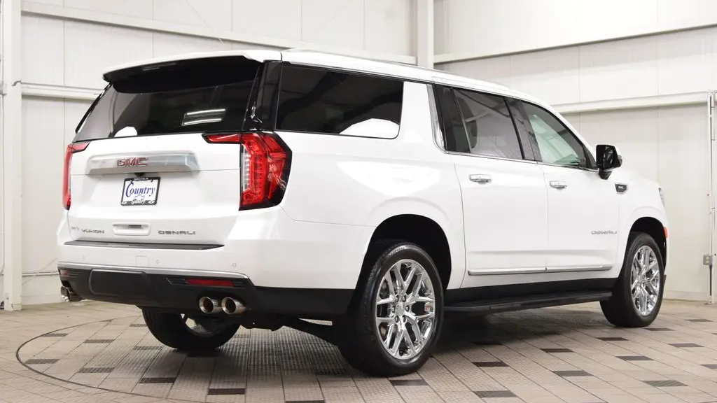2024 GMC Yukon XL Denali