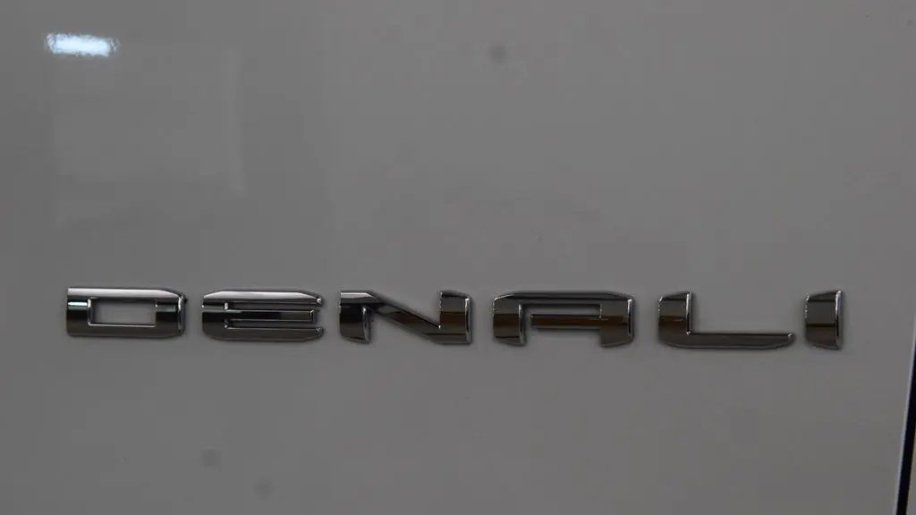 2024 GMC Yukon XL Denali