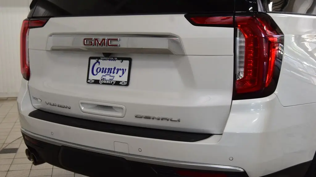 2024 GMC Yukon XL Denali