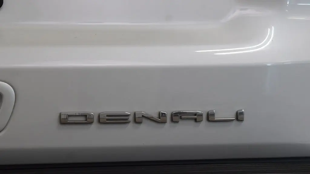 2024 GMC Yukon XL Denali
