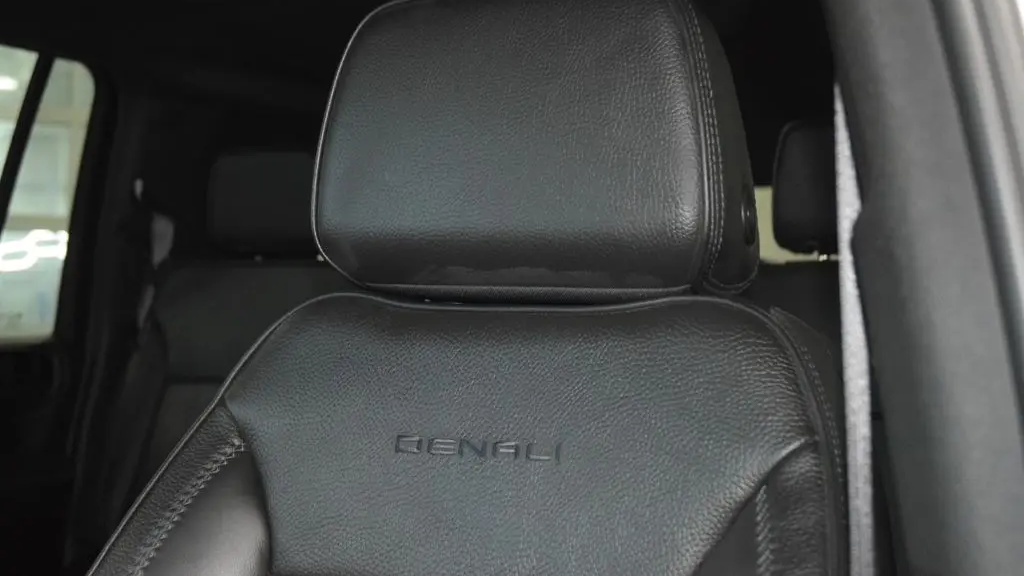 2024 GMC Yukon XL Denali