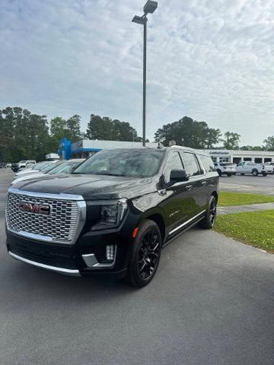 2022 GMC Yukon XL 4X4 Denali 4DR SUV