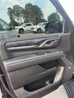 2022 Yukon XL Thumbnail 5