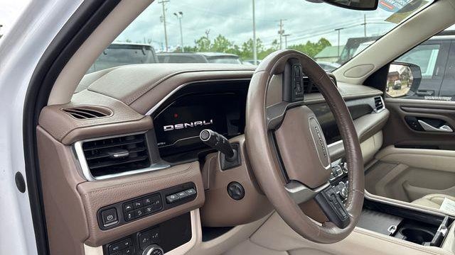 2022 GMC Yukon XL Denali