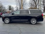 2023 Yukon XL Thumbnail 3