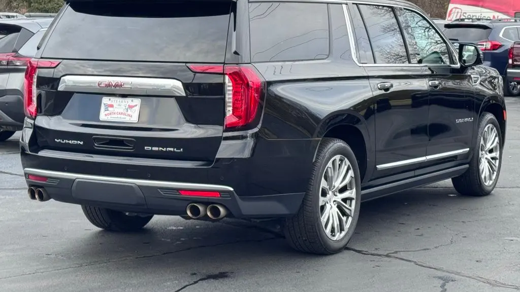 2023 GMC Yukon XL Denali