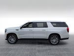 2021 Yukon XL Thumbnail 4