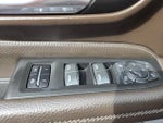 2021 Yukon XL Thumbnail 35