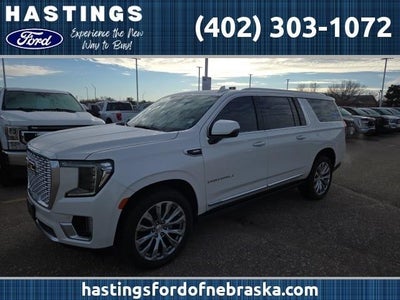 Photo of a 2022 GMC Yukon XL 4X4 Denali 4DR SUV for sale