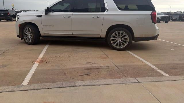 2023 GMC Yukon XL Denali
