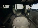 2023 Yukon XL Thumbnail 31