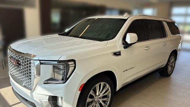 2023 GMC Yukon XL Denali