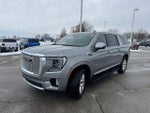 2023 Yukon XL Thumbnail 3