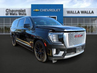 2023 GMC Yukon XL with Onyx Black Exterior