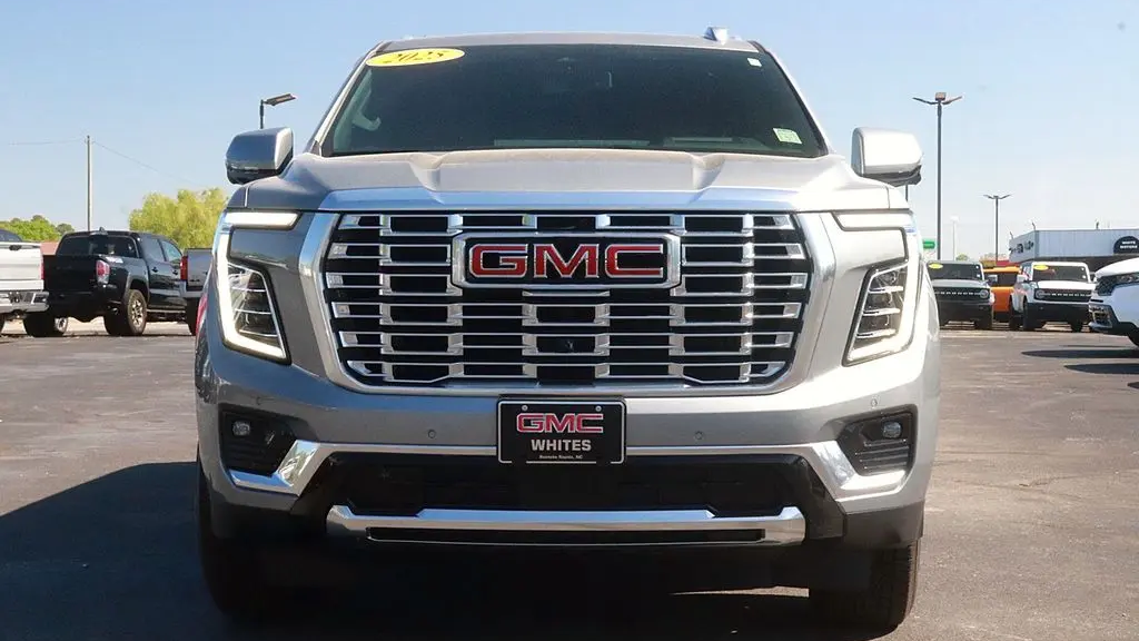 2025 GMC Yukon XL Denali