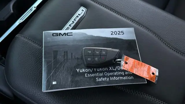 2025 GMC Yukon XL Denali