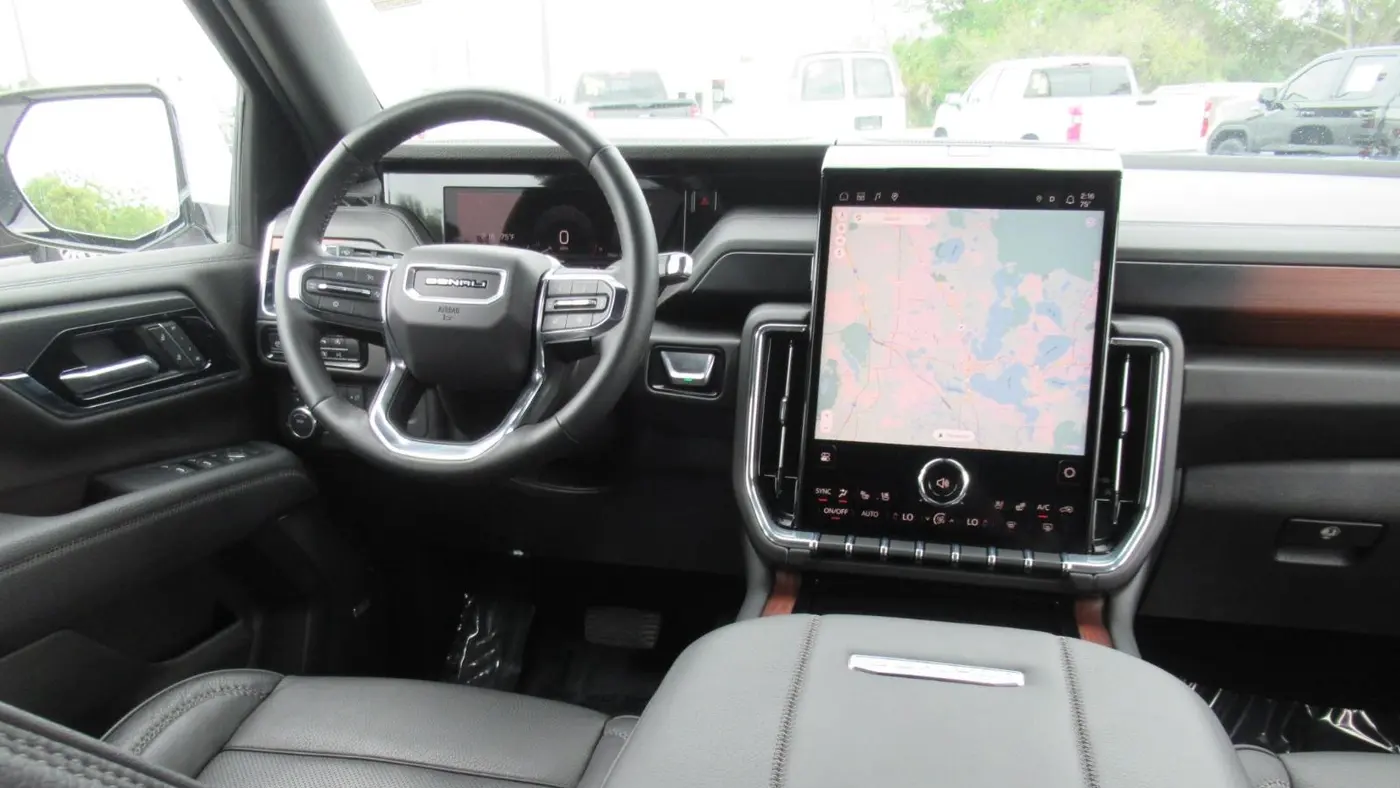 2025 GMC Yukon XL Denali