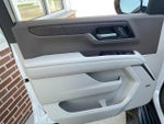 2025 Yukon XL Thumbnail 32