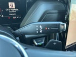 2025 Yukon XL Thumbnail 22