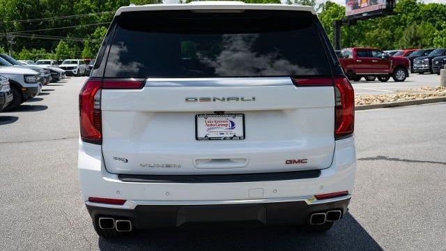 2025 GMC Yukon XL Denali